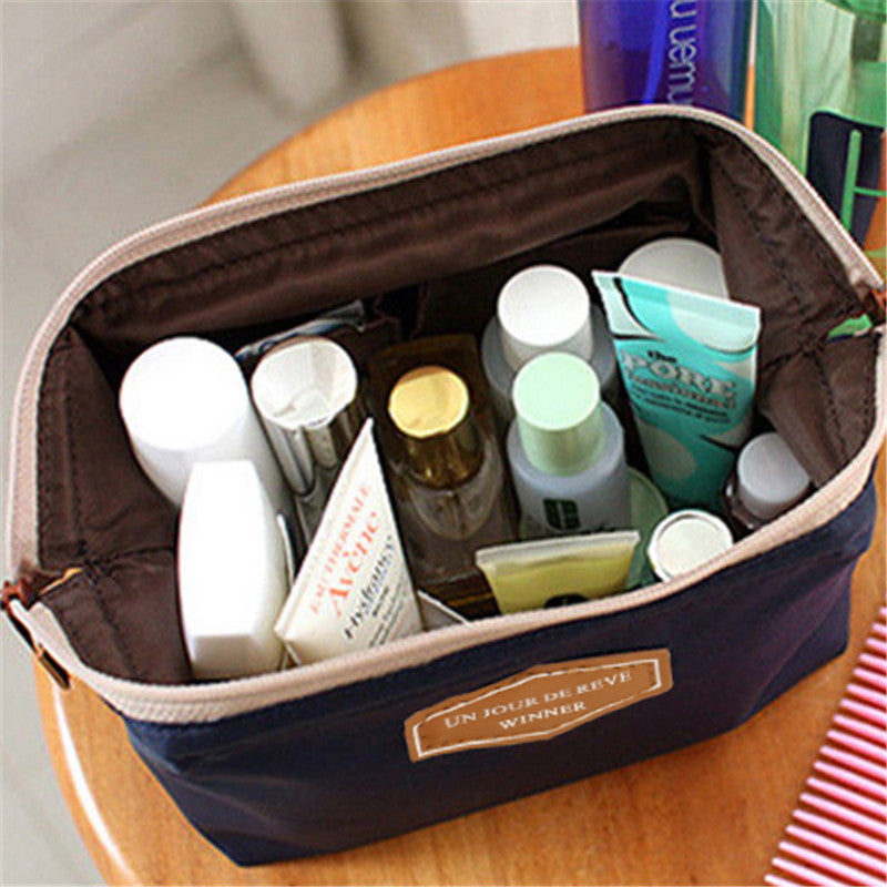 Un Jour De Reve Cosmetic Bag